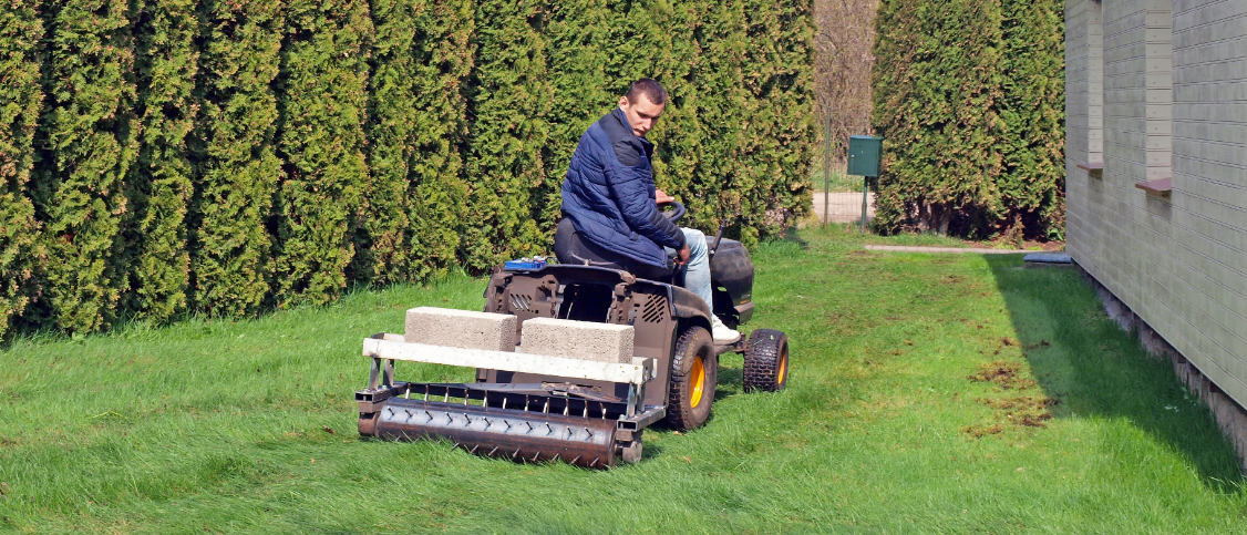 When And How To Aerate Your Lawn – Simple Lawn Solutions