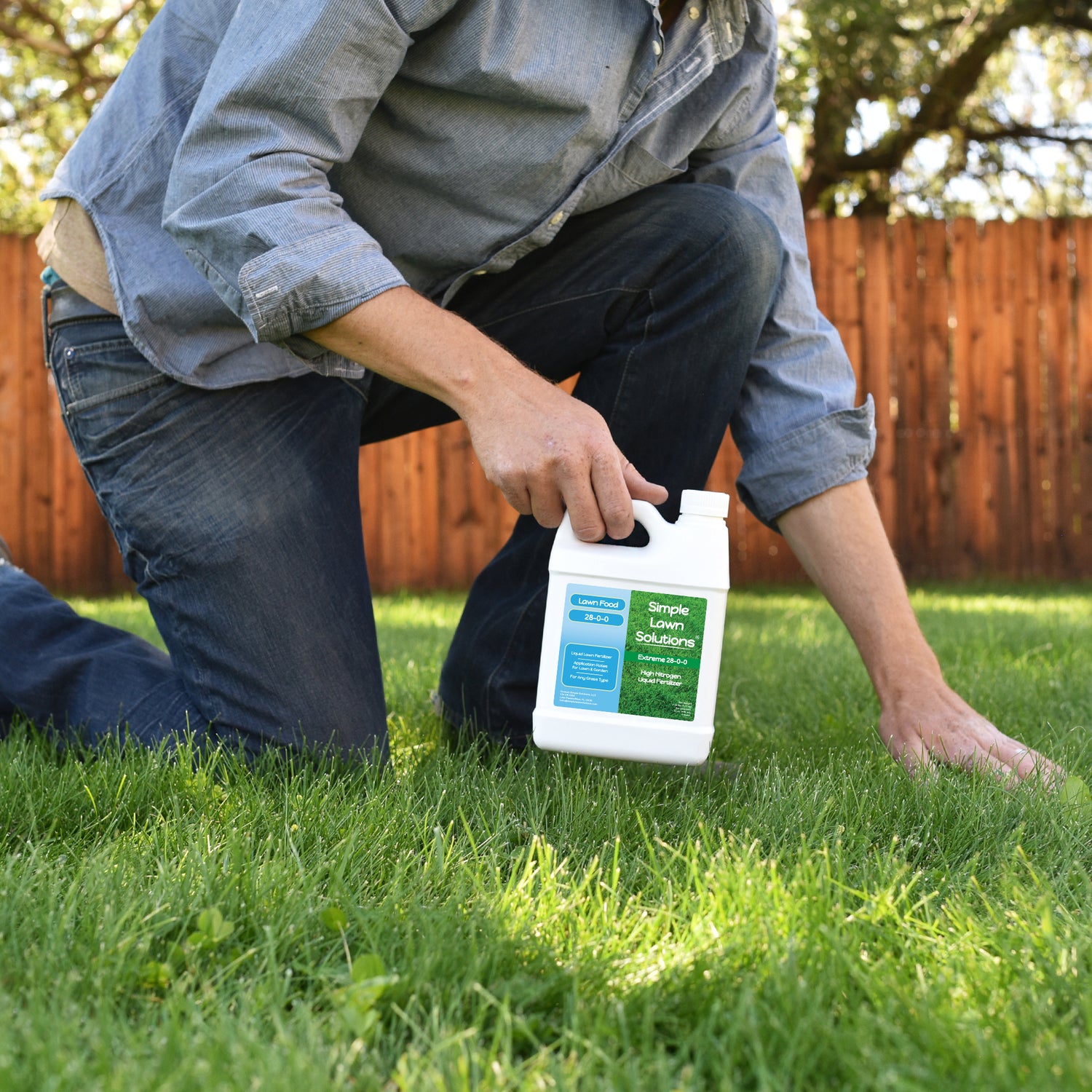 High Nitrogen liquid fertilizer for lawns and gardens
